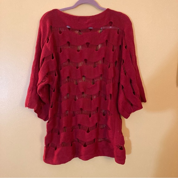 Pure Handknit Sweater - Picture 2 of 5